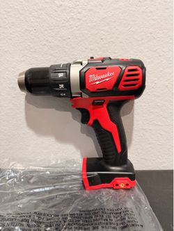 New Milwaukee M18 1/2in Drill Driver