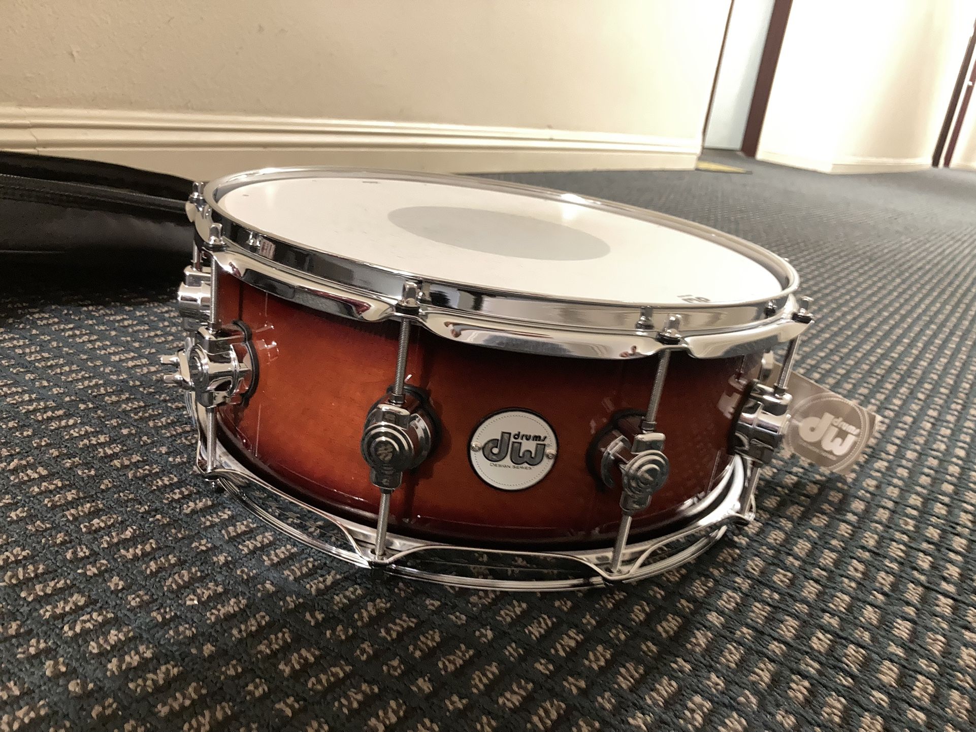 DW DESIGN SERIES SNARE DRUM (14X6) Tobacco Burst - With Bag