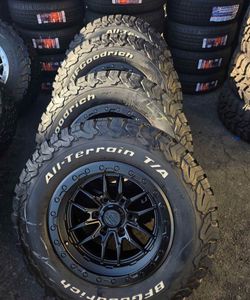 💸🚨Rines 17x9 Nuevos Con Llantas Bfgoodrich