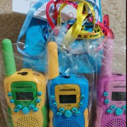 Walkie Talkies for Kids, 3 KMs Long Range Children Walky Talky Handheld Radio Kid Toy Boys and Girls 3 Pack