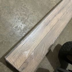 4 Boxes - 18sq Feet A Box Laminate Snap Lock Flooring