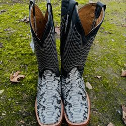 men's square-toe boots