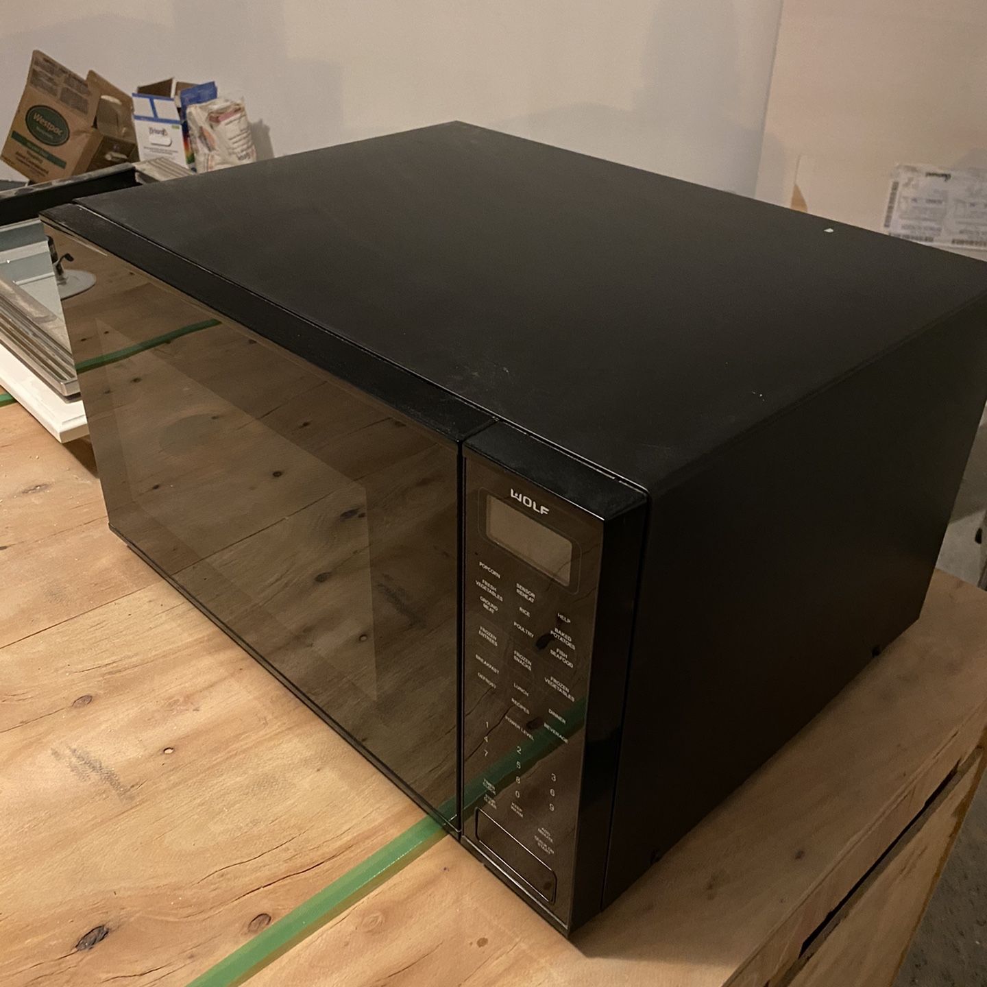 Wolf Built In Microwave With Trim Kit