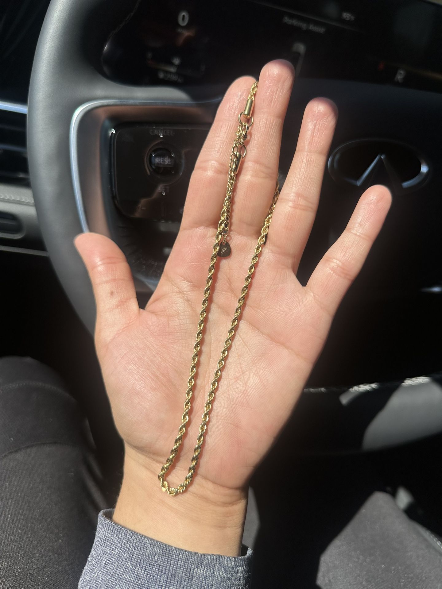 18k Gold rope chain 