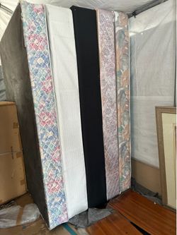 4  QUEEN BOXES AND 1 QUEEN IRON FRAME $35 EACH