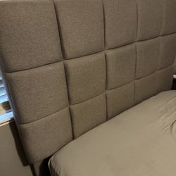 Bed Frame And Mattress 
