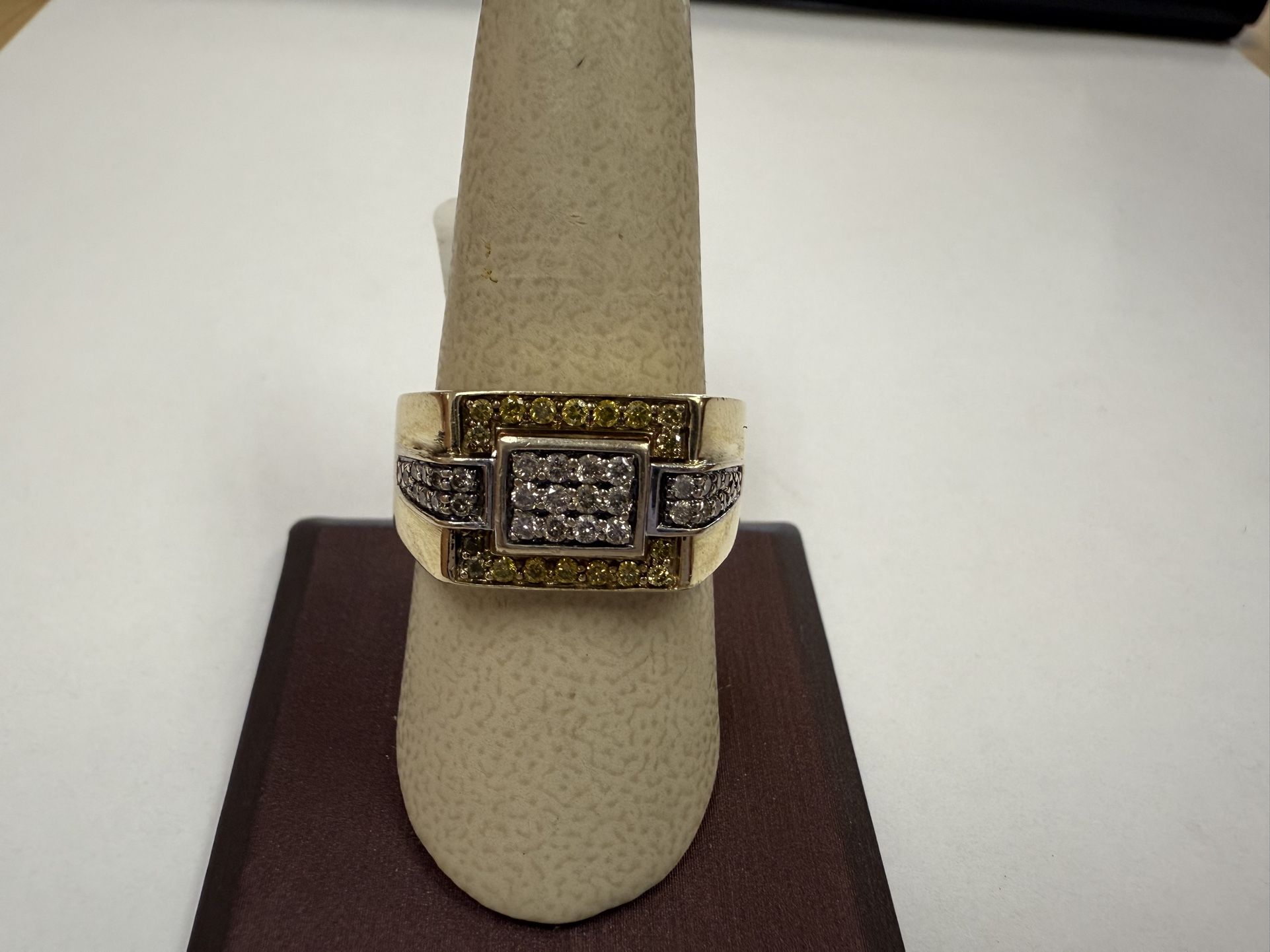 Two-tone Diamond Ring