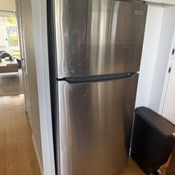 Frigidaire Refrigerator For Sale 30x30x32 (needs repair)