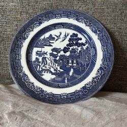 Vintage One Dinner Plate  WILLOW  Johnson Bros  England    