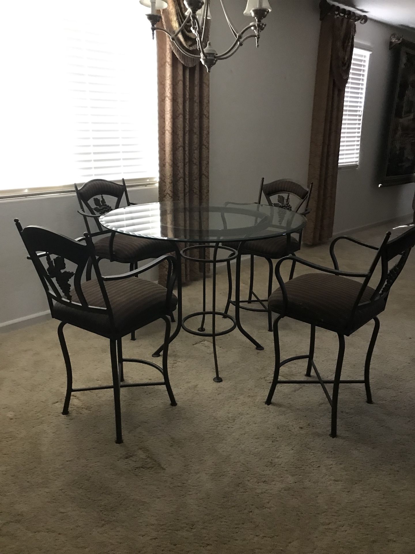 Dining Table with 6 chairs for Sale in Tulare, CA OfferUp