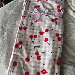 Juicy 🍒 Couture Blanket 