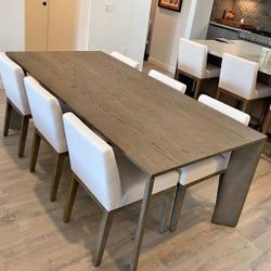 RH Arles Dinning Table