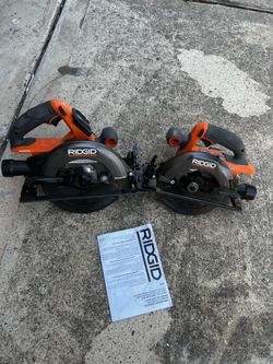 Circular saw 7 1/2 and 6 1/2 ridgid both for 120$ tool only