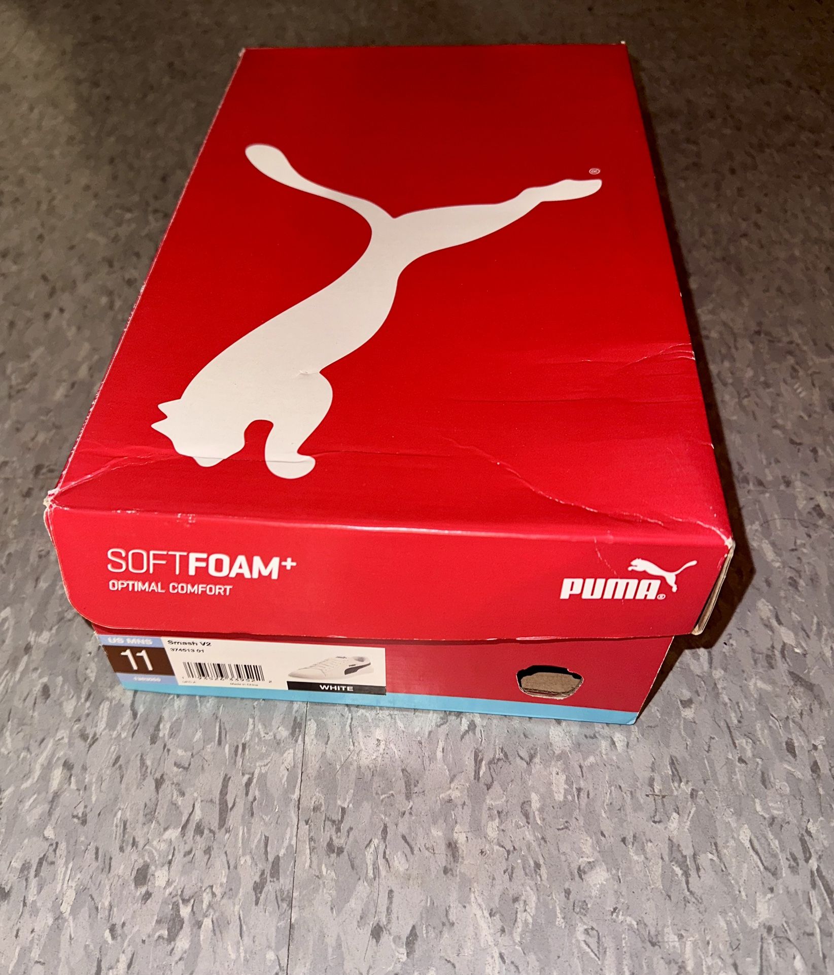 Pumas Sneakers size 11