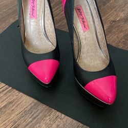 Princess By Betsey Johnson 💖