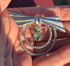 Vintage Bond Boyd Sterling Brooch