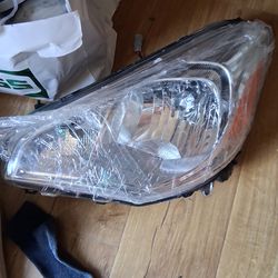 Mitsubishi mirage g4 light