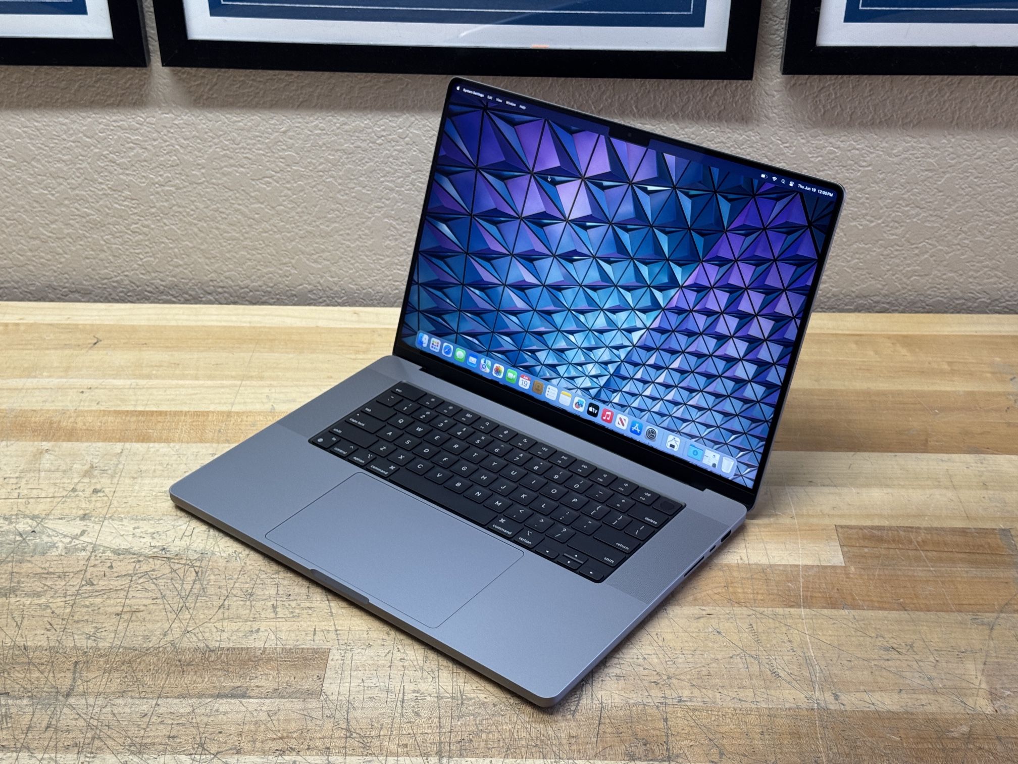 2021 16” MacBook Pro - M1 Pro - 16GB - 1TB SSD