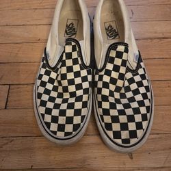 Vans slip on shoes