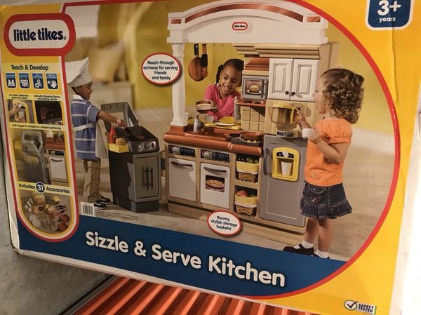 Little Tikes Sizzle And Serve Kitchen For In Pompano Beach Fl 80sold
