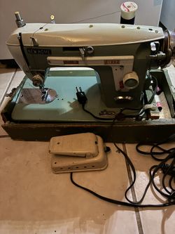 Hew Home Antique Sewing Machine
