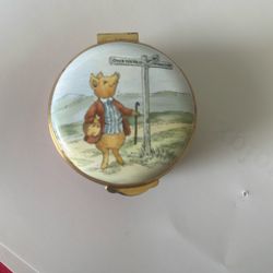 Crummels Beatrice Potter Pigling Enamel Pill Box