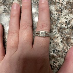 14k White Gold Engagement Ring