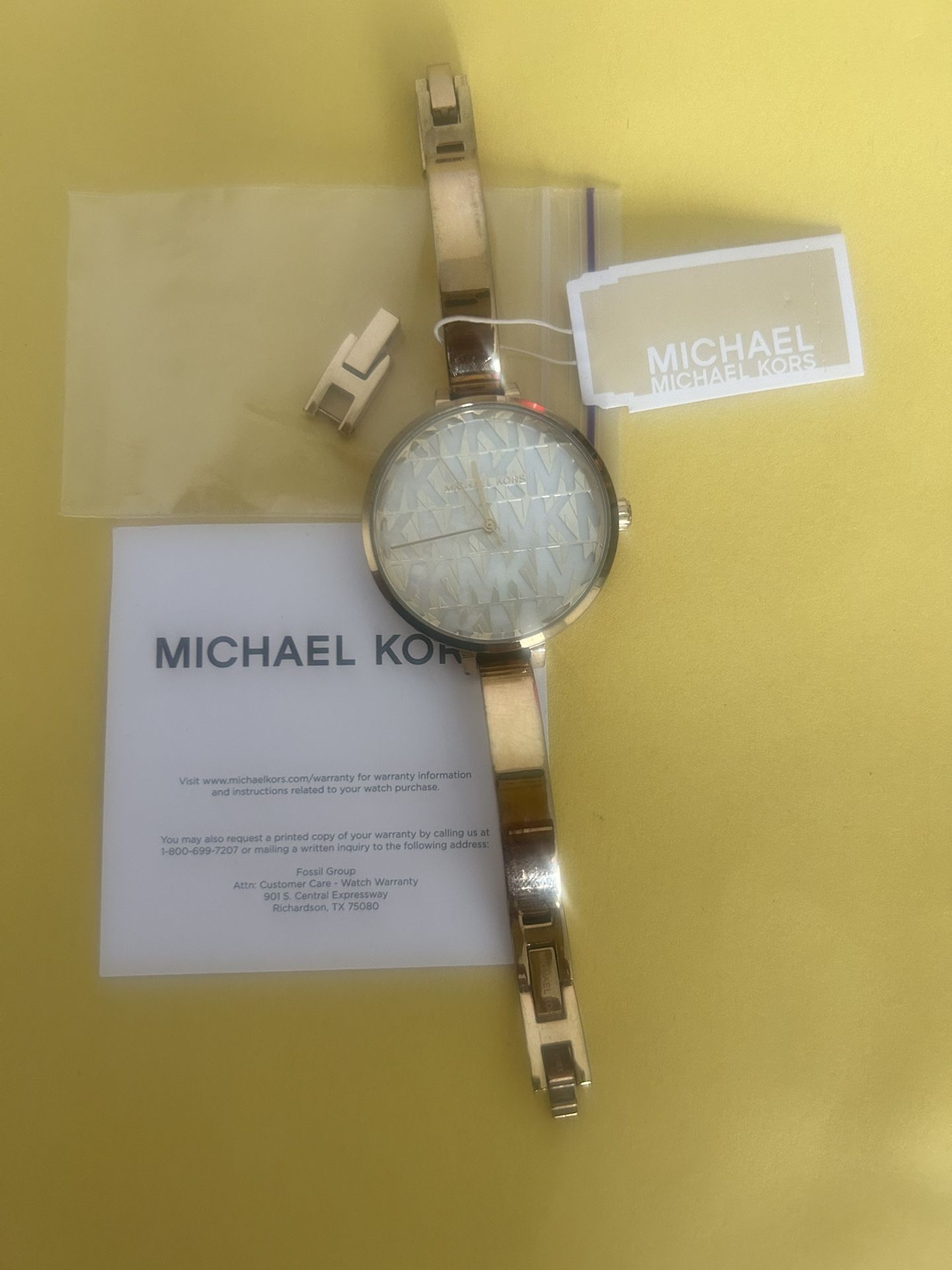 Watch Michael Kors- Naia gold tone logo Watch