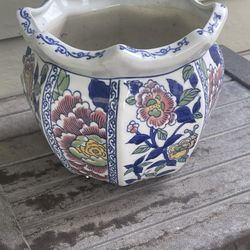 Oriental Ceramic Pot