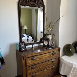 Solid Wood Bedroom Set