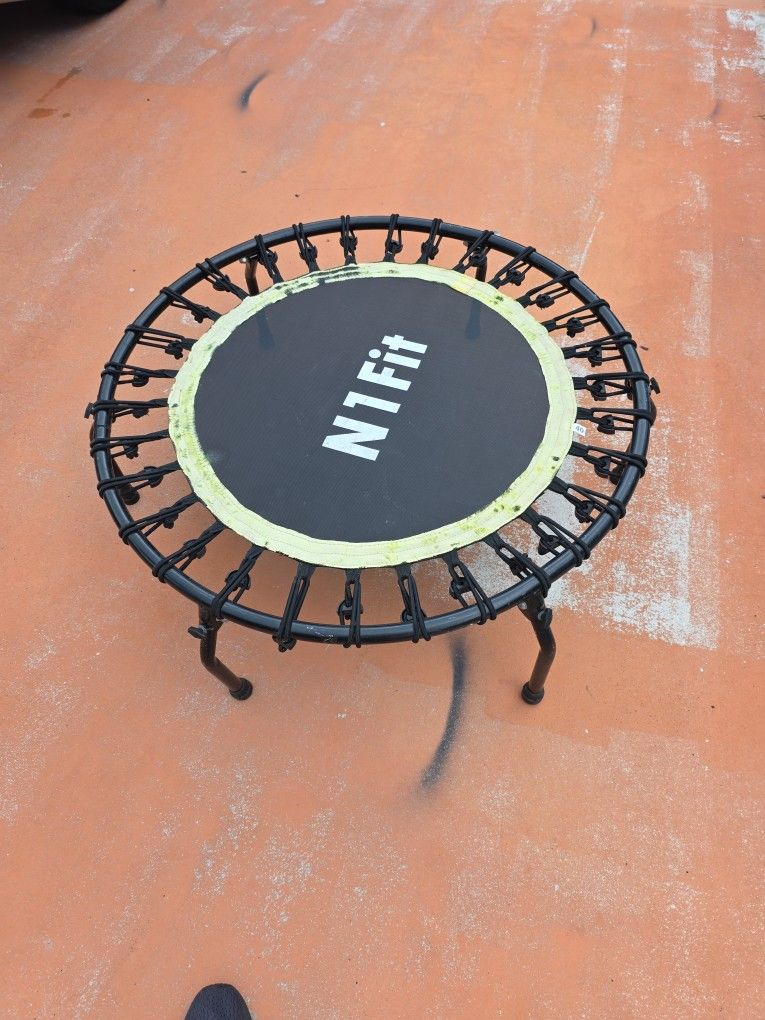 Rebounder NFIT Trampoline