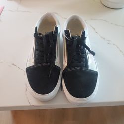 Vans sneakers