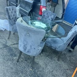 Gorgeous Crushed Diamond Dining Room Set