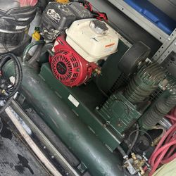Air Compressor 