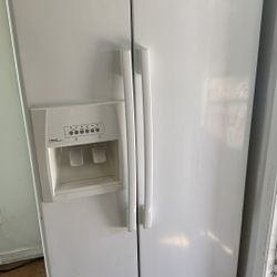 White Refrigerator 