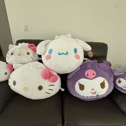 Hello Kitty And Friends Dumplings By Sanrio