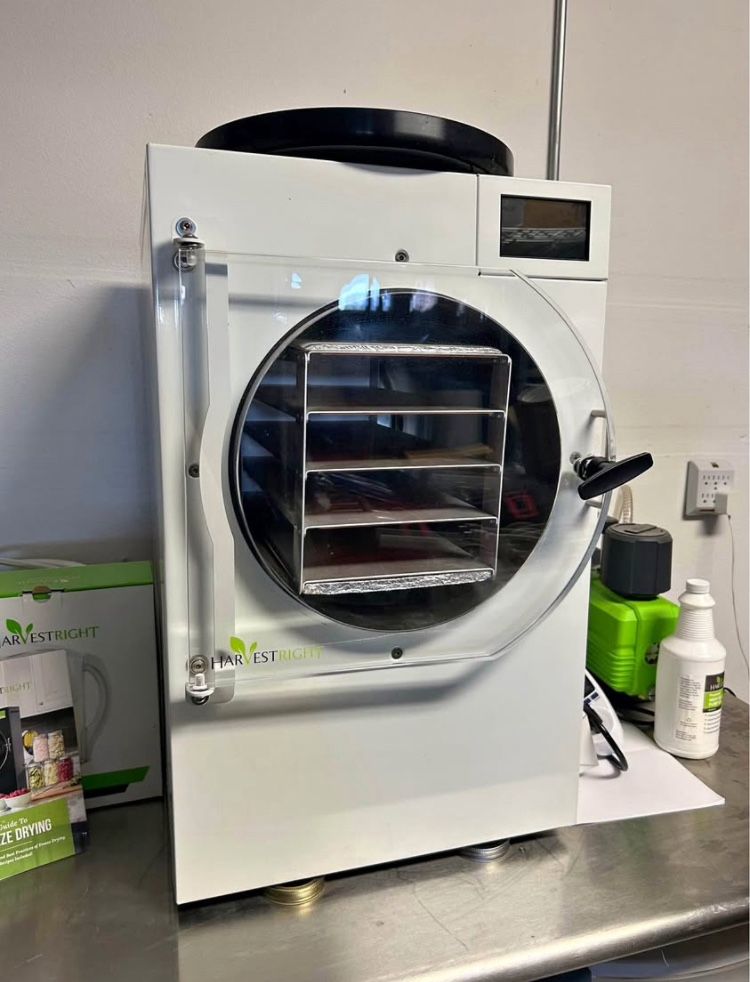 Harvest right freezer-dryer