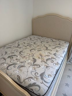 Queen mattress