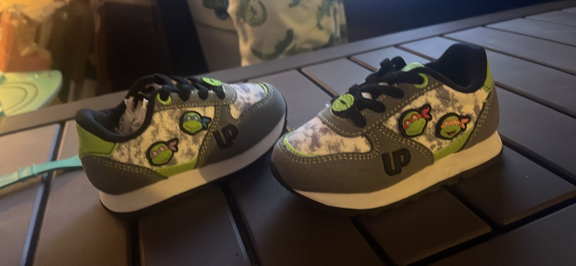 Toddler Size 6 Shoes