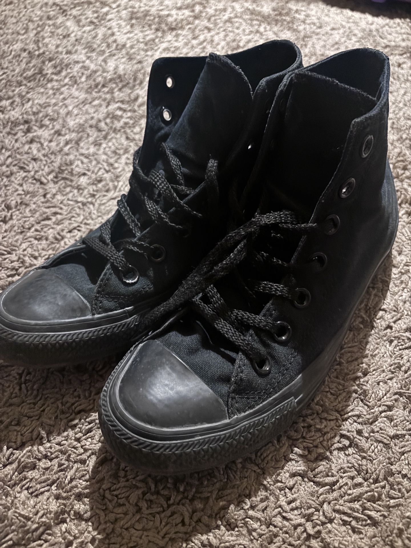 women's black converse Size 7