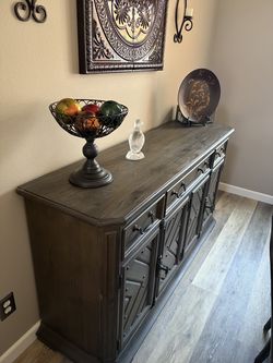 Dining room table, chairs  and sideboard