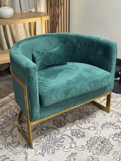 4x Green velvet Arm chairs