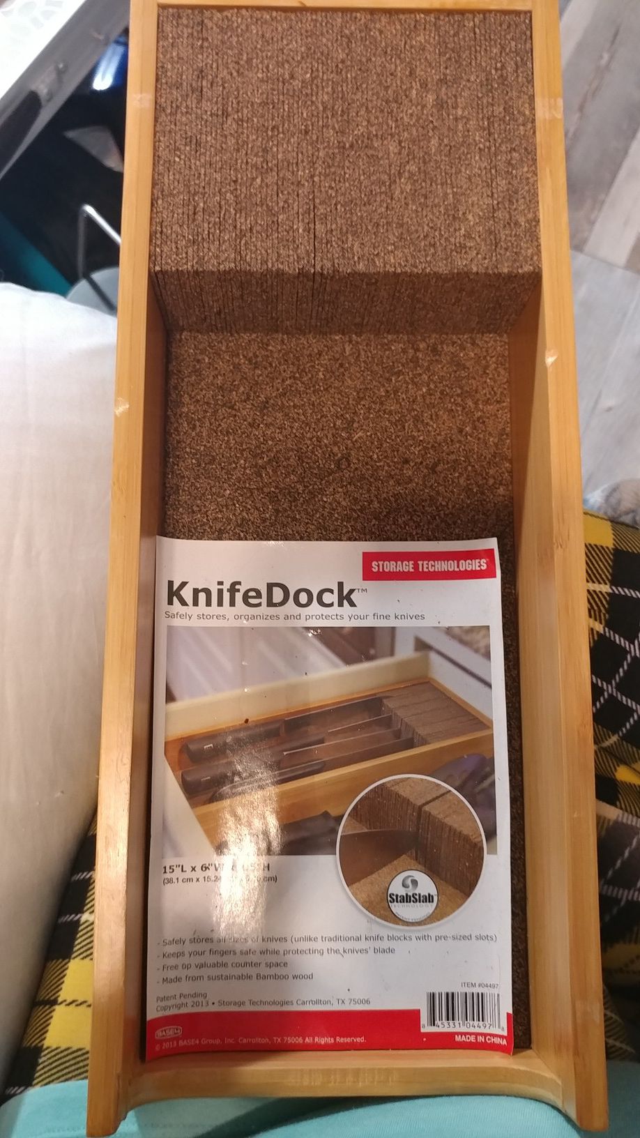 Knife dock brand new