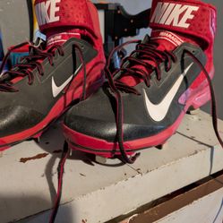 Mens Baseball Cleats