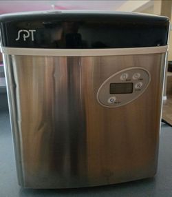 SPT Portable Countertop Ice Maker – Stainless Steel