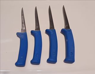 4 CHICAGO CUTLERY COMMERCIAL BLUE COMFORT GRIP HANDLED BONING KN*VES