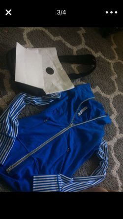 Lululemon 4