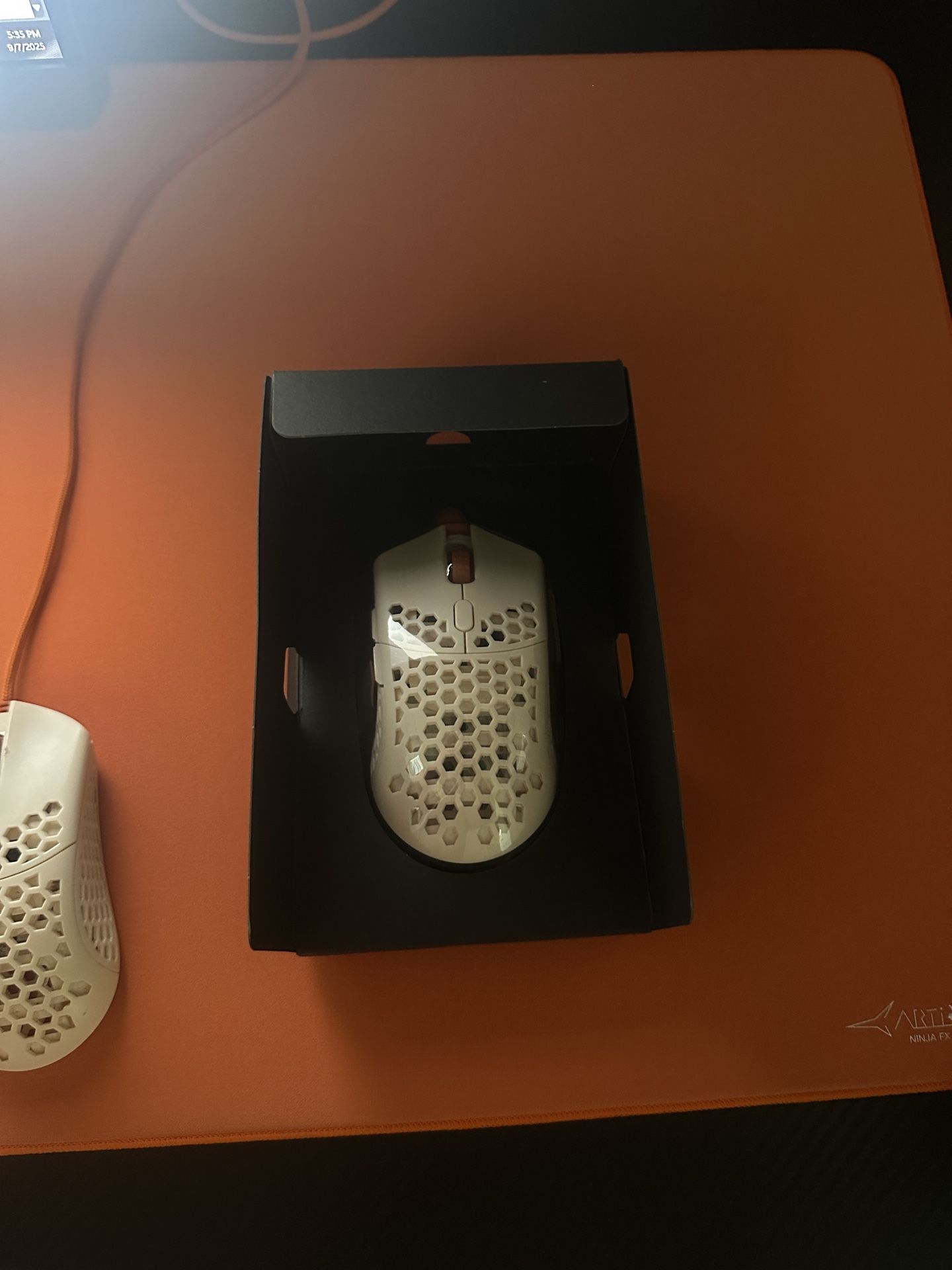 Ultralight 2 - Cape Town finalmouse