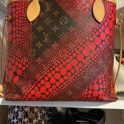 Louis Vuitton Neverfull