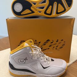 Q4 Sports DC2-II Pacer high-top Shoe 